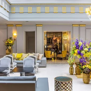 Отель Sofitel Le Faubourg *****